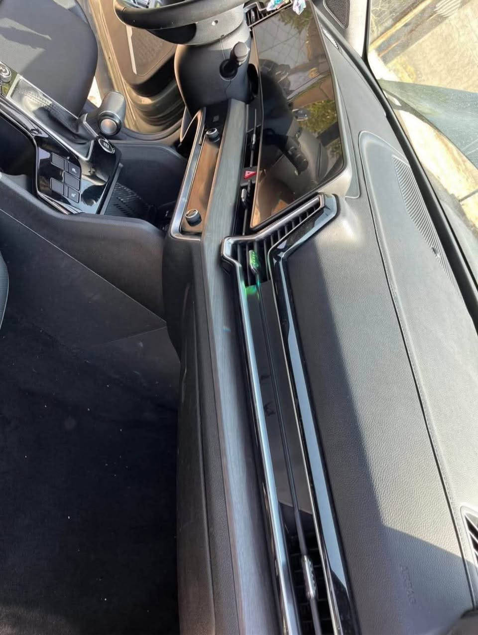 كيا سبورتج 2023 امريكي لون مميز زيتوني حادث صبغ بنيد فقط طاك دبل اير باك ستيرن دشبول 
شاصي لغود كله سليم شرط الفحص والسونار 
رقم بغداد جديد باسمي ماشية ٣٧ 
تحويل ثاني يوم 
السيارة فول كلشي بيها طالعه طلب خاص عدا البانورما والصندوك مو كهرباء بغداد, العراق


**إذا كنت صاحب هذا الإعلان وتريد حذفه لأي سبب، رجاءا أرسل رسالة إلى الدعم الفني**