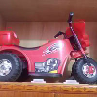 ماطور أطفال • نظيف • بطارية تعبانه