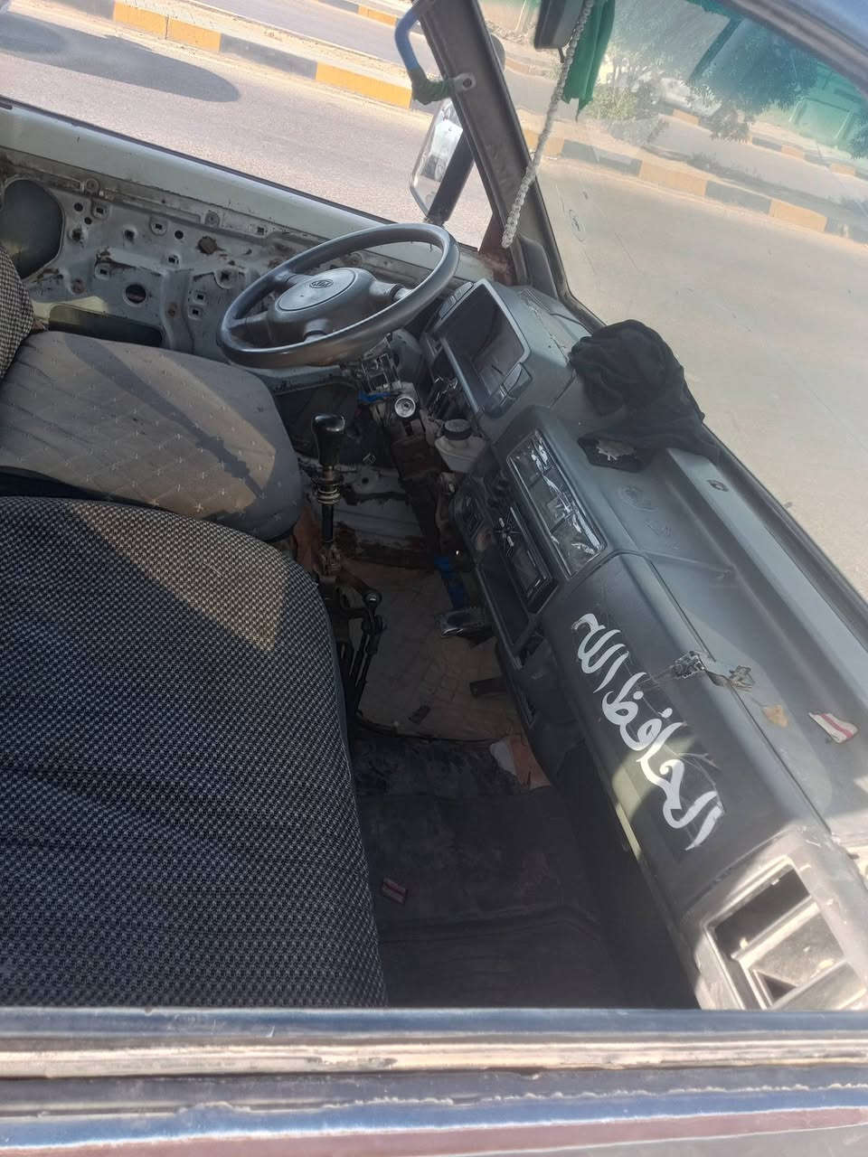 كيه بسته لبيع سياره جاهزه مكينه وكير كفاله تحويل مباشر تخم تاير جديد سياره ماعازه كلشي ال مكان ديوانيه مهناويه  ،*********** السعر14 وبيه مجال لشراي
