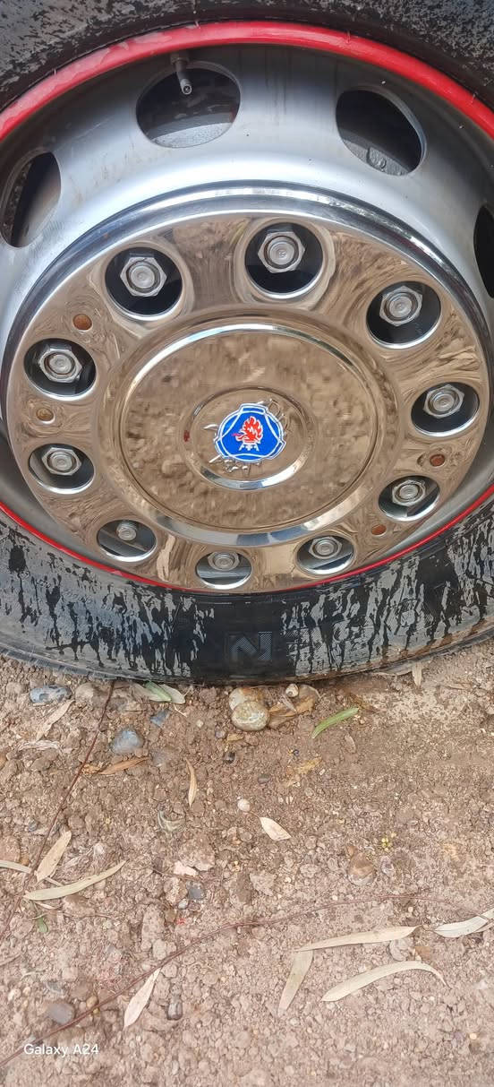 للبيع جوز كبات شرط استيل ***********بي واتساب
