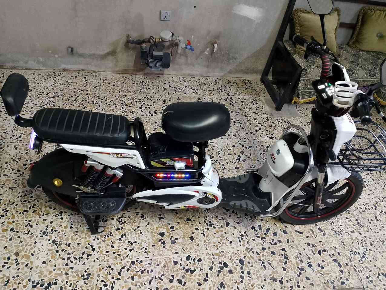 سلام عليكم دراجه شحن للبيع فقط بدون مروس حجم 20كلشي شغال مابيها اي نقص بطاريات شاد جدد السعر 275بيها مجال قليل نضافتها90/100 مكاني كركوك حي بدر اي استفسار خاص


**إذا كنت صاحب هذا الإعلان وتريد حذفه لأي سبب، رجاءا أرسل رسالة إلى الدعم الفني**