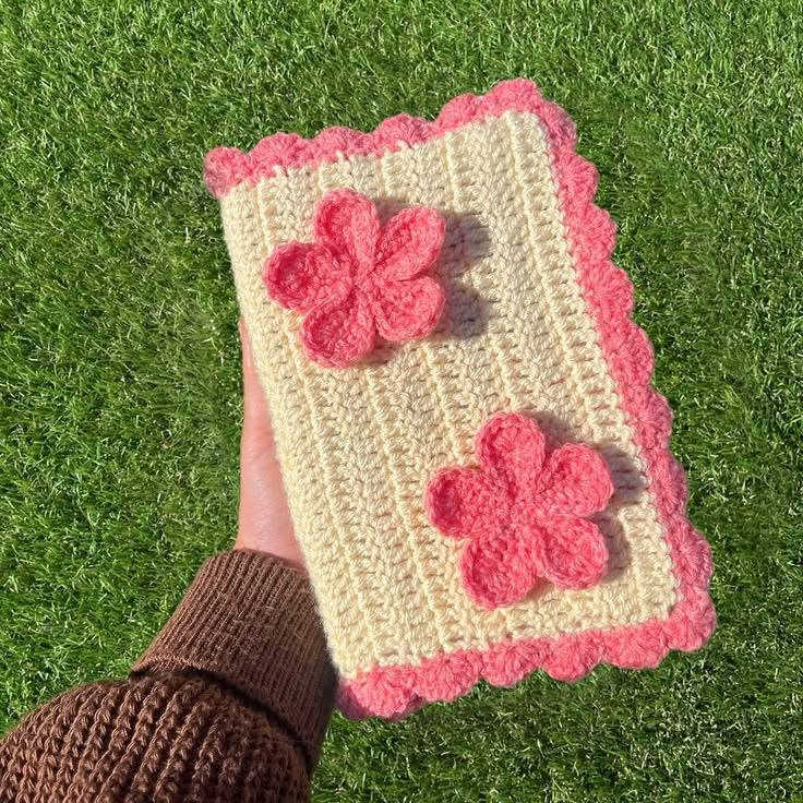 غلاف مصحف 🩵✨
قابل للتنفيذ..
يعجبكم شي بالمنشور
ننسجه وننفذه الكم حسب الطلب 🧶


**إذا كنت صاحب هذا الإعلان وتريد حذفه لأي سبب، رجاءا أرسل رسالة إلى الدعم الفني**