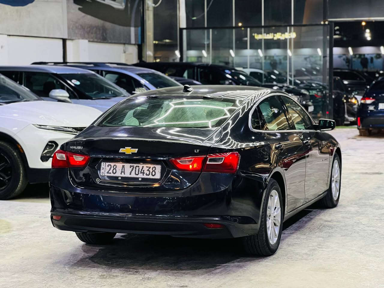 السلام عليكم اول شي نذكر رسول الله وأل بيته.
السياره ماليبو وارد امريكي .
الوان: نيلي على سواد
محرك السياره : 1500تيربو
السياره رقمه نجف معوقين .
عداد المسافه 48000ميل
موديل السياره 2023.
حادثه جاملغ خلفي وقبق جنطه فقط.
مواصفاتها تحكمت استيرن قياده ذاتيه عداد تحديد السرعه  كامره ليليه شاشه كبيره.
 صاحب المعرض1 علي الكرعاوي.                                         صاحب المعرض2 مصطفى شعبان.                                      رقم المعرض:***********.
