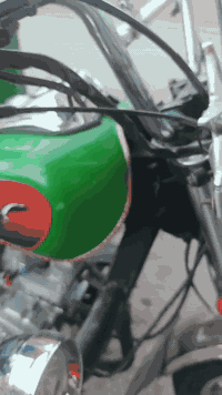 سلام عليكم عمي ستوته للبيع موديل 2023 اوراق اصولي الوكيل بلال اسعر مليونين ونص وبيه مجال مكاني حله ابي غرق رقم تصال ***********
