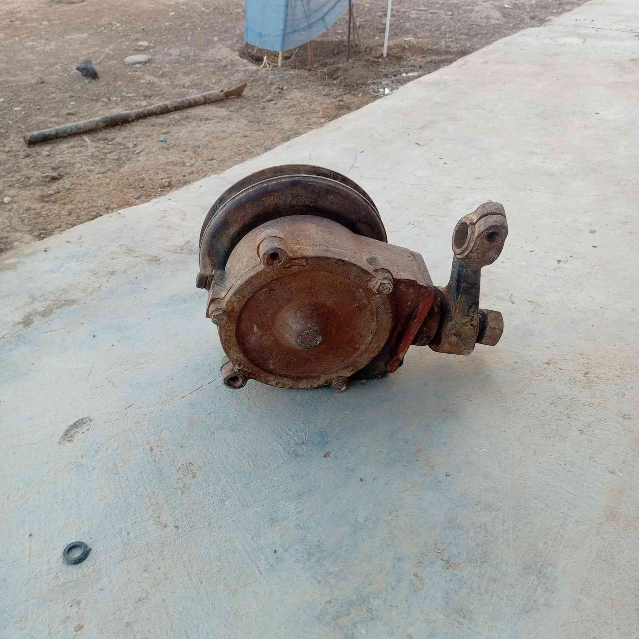 السلام عليكم محرك ابو اردين   خنزيره البيع الستفسار ***********
