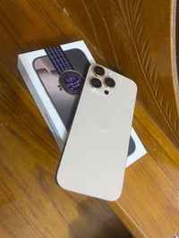 آيفون ١٦ برو ماكس • للبيع • مراسلة