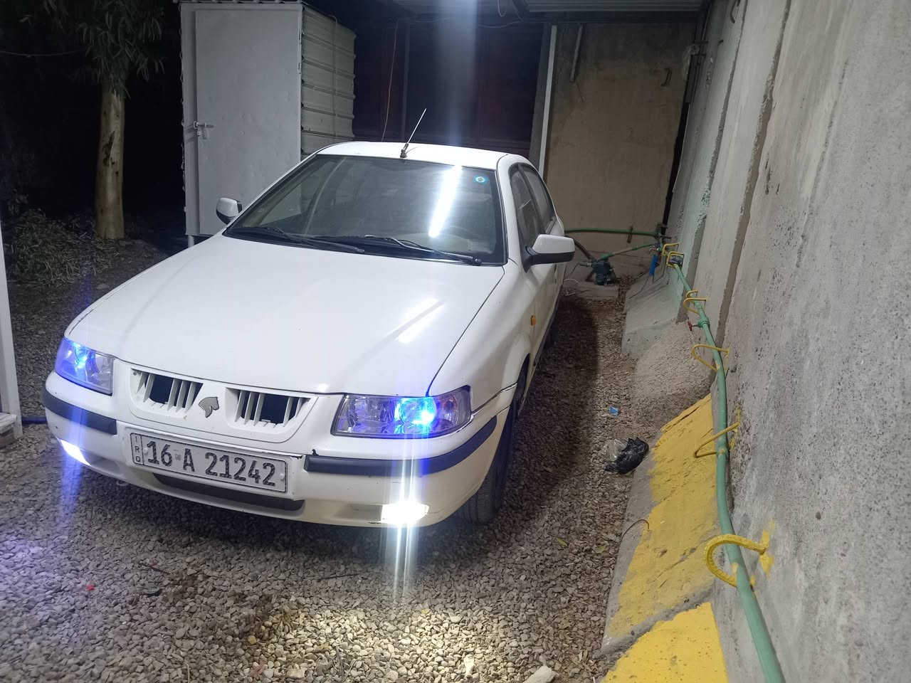 سنمد مديل ٢٠١١ ناطق داخل بيجي رقم انكليزي قادسيه سنويه ل٣٠  محورهه كير ومحرك بيكاتشو تحويره حلوه جاهزه كهربائيات تبريد حدايه بيهه صبغ جاملق وبنيد سياره جاهزه ونصبتهه حلوه
السعر ٣٥ موجوده بغداد
***********
