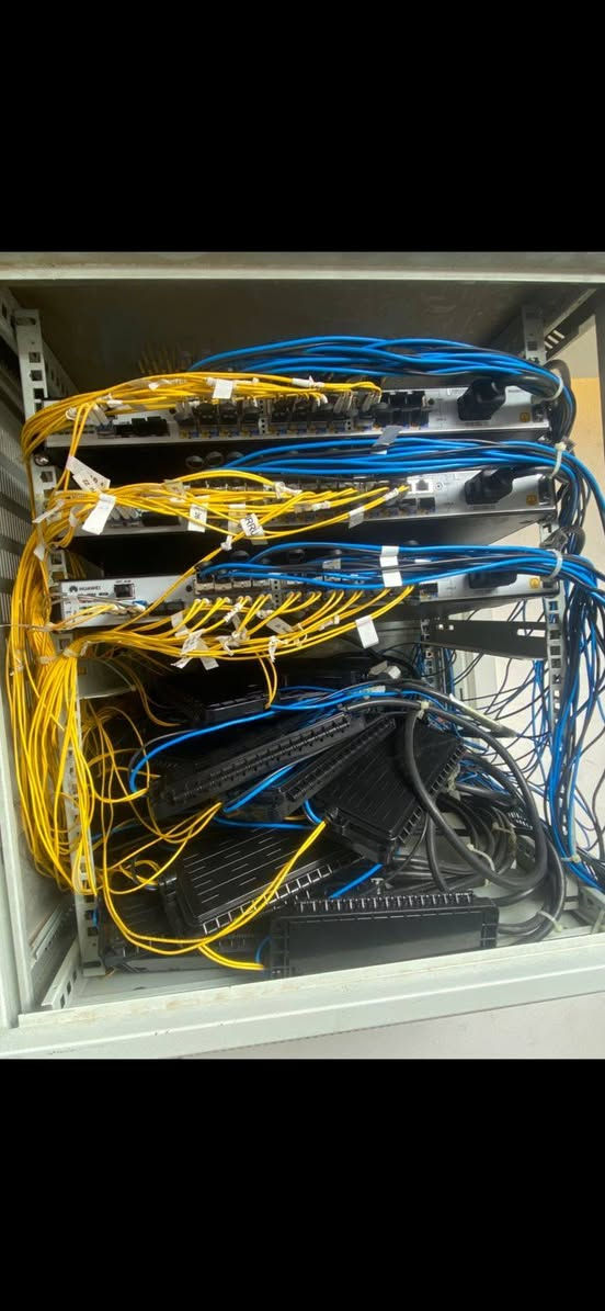 اسلام عليكم ، 👋
تيم فايبر قطع فايبر 
اسعار تنافسيه
نبذة من اعمالنه الفنيه 💪
كوادرنه مستمره ع مدار 24 ساعه 🤙
رغم الضروف 😢
مد و لحيم FTTH 
كابينات 📶لنكات ✈️➖قطوعات  🚀〰️صيانه بورات (أدامه) 
للاستفسار  لاتصال ع رقم 
*********** ☎️
او مراسله الصفحه
كوادرنا في خدمتكم ❤️
