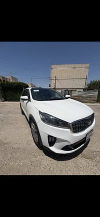سورنتو 2019للبيع خليجي فول مواصفات مزوعه بلورامه كشنات كهرباء بردات ال...