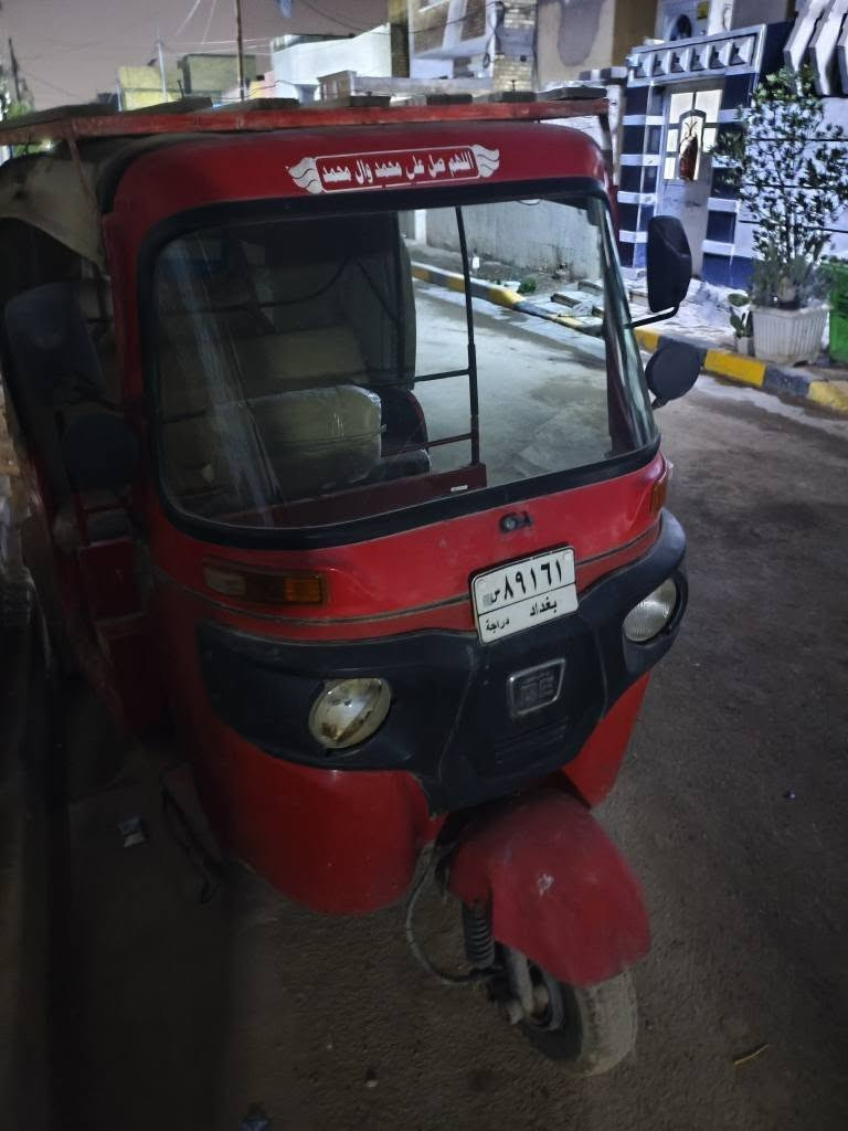 #بلاديه قطره صبغ مابيه نضيفه  مديل2017 مسجله بل سنويه 2018 تكتك متروكه  صار 3سنوات  
مكان بلديات. سعر4600 ما تشتري عبر منشور تكتك عوزه تعمير خياسات بسيطه.   ***********
