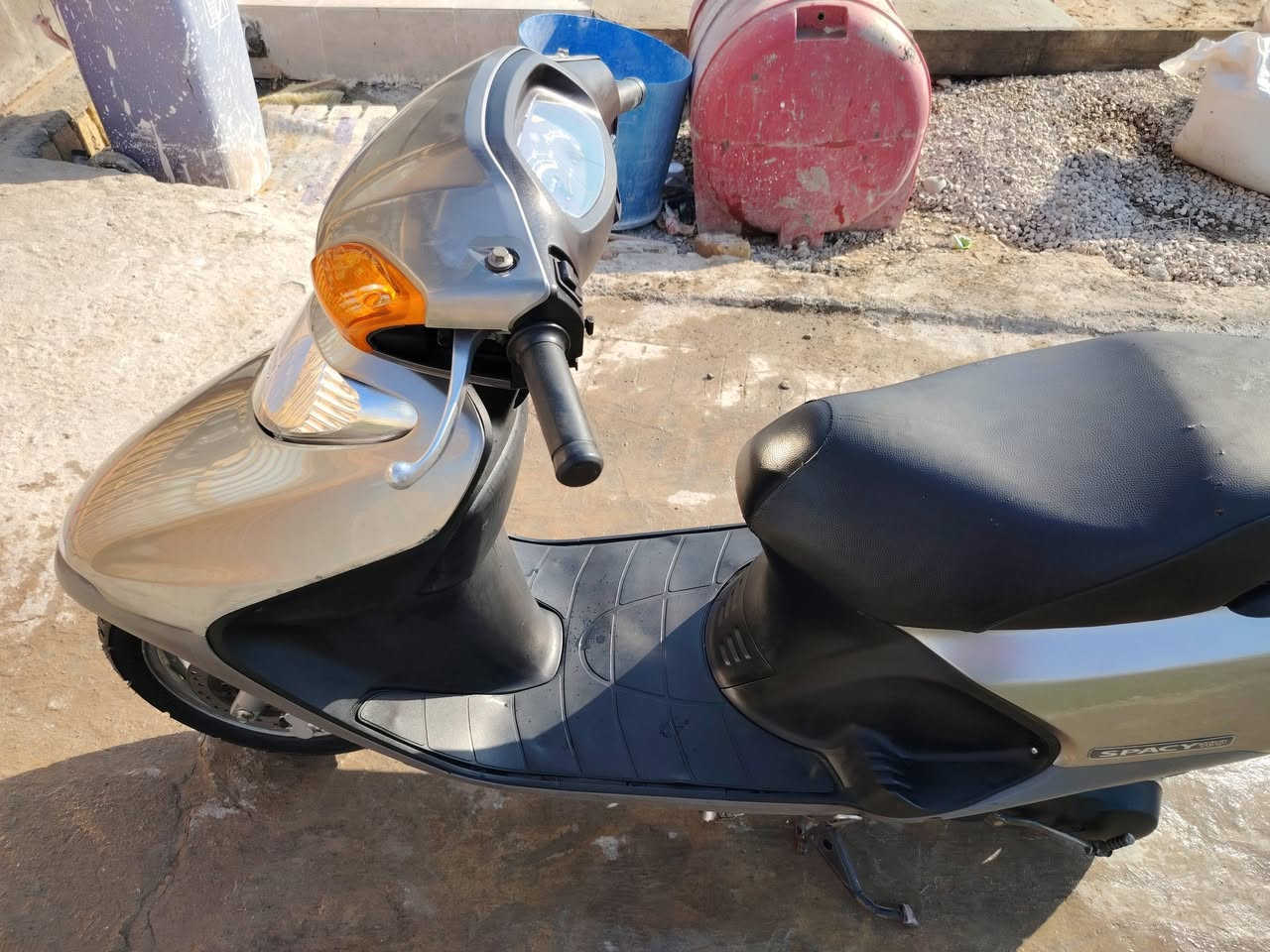 سلام عليكم سبيسي ياباني رمبه مكفوله كفاله عامه ماشيه 6 ألف مكاني كوت / الستفسار علا الرقم ***********
