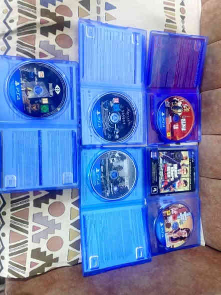 مرحبا - متوفر #بلي_4_سلم جدا نضيف  للراغبين  يرجى الاتصال على الرقم  واتس اب ***********
