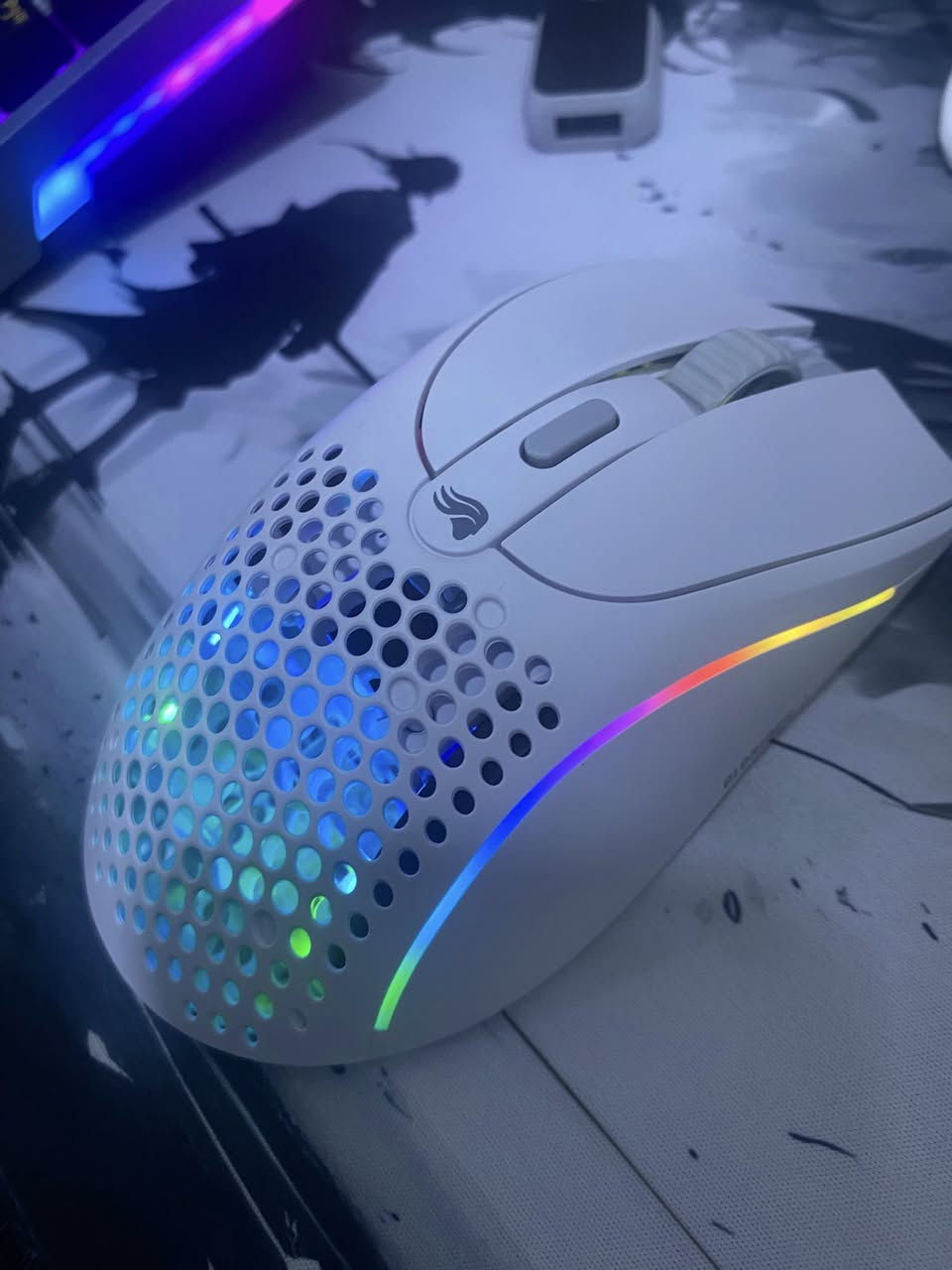 ماوس كيمنك glorious model D2 لاسلكي
غني عن التعريف استعمال شهر بعده جديد سعره 95 الف قفل


**إذا كنت صاحب هذا الإعلان وتريد حذفه لأي سبب، رجاءا أرسل رسالة إلى الدعم الفني**