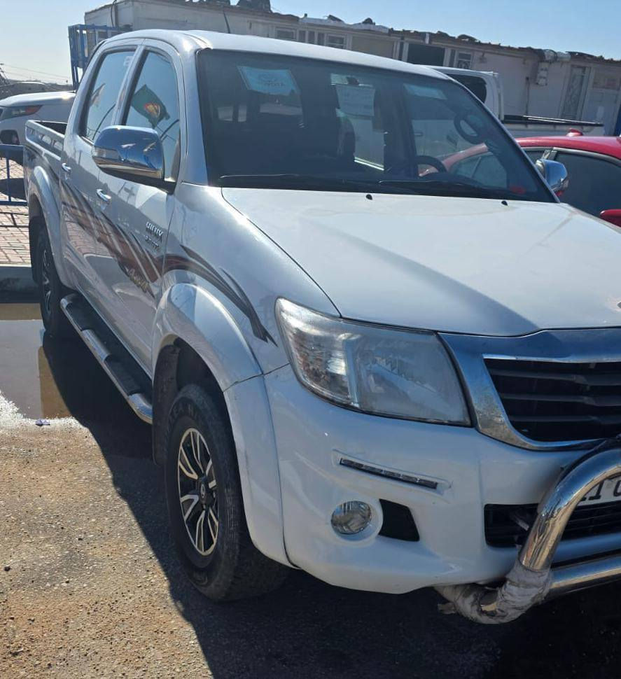 بيكم هايلوكس 2014 كفالة عامة 
فور ويل كير عادي
حجم المكينه 2700
تحويل ثاني يوم
رقم سليمانيه

رقم صاحب سيارة
***********
