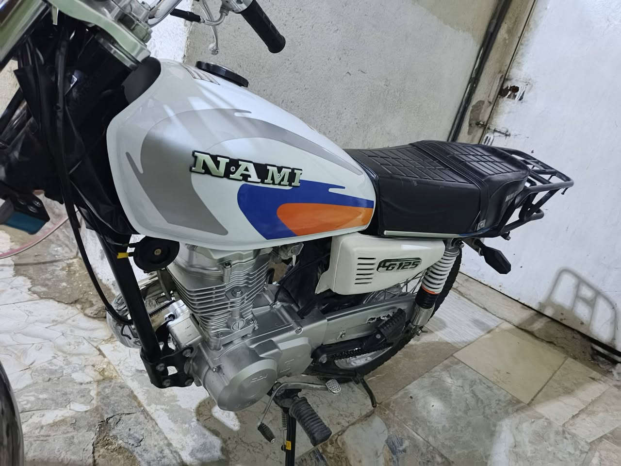 دراجه للبيع رقم وسنويه كربلاء ***********
