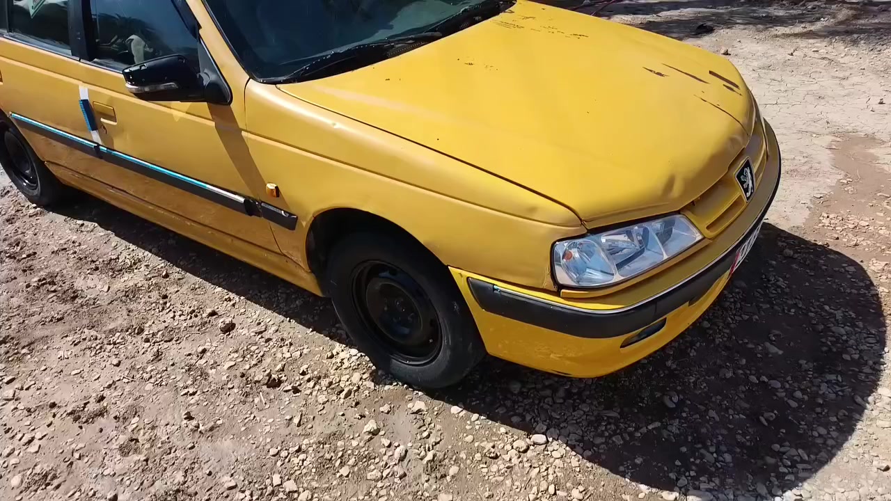 السلام عليكم بيجو بارص٢٠١١ رقم بغداد باسمي سنويه لل 28 ماكينه كير جدد، تخم تاير حداديه خير من الله مكان السياره بابل للاستفسار او الاتصال(***********) (***********) وتفاصيل الجراد مال السياره من برا الفابيون اكو مقطع فيديو وموضح بيها، سياره مكفوله من الضربه والصبغ والتبديل، مراوس بسياره خصوصيه عادي
