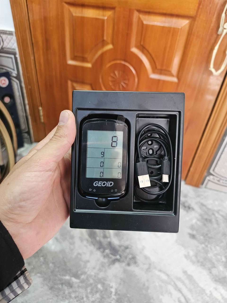 جديد بلكارتون فيه مشكلة من تشغله بعد  مدة يطفي 
Gps 
Bluetooth 
+Ant

و يدعم 5 اقمار صناعية
GPS ،BEIDOU, GLONASS, QZSS)
Galileo)
ضد الماء بمعيار ipx 6
شحن type c pd فاست جارج

حسب كلام الشركة شحن توصل ل 70ساعة
وبه اتصال مباشر وياه مستشعرات القلب و الاكسجين
سعره بمعظم المواقع فوق 50الف ابيعه عل عطله فقط 13الف وكل اغراضه وياه توصيل موجود دهوك, العراق


**إذا كنت صاحب هذا الإعلان وتريد حذفه لأي سبب، رجاءا أرسل رسالة إلى الدعم الفني**