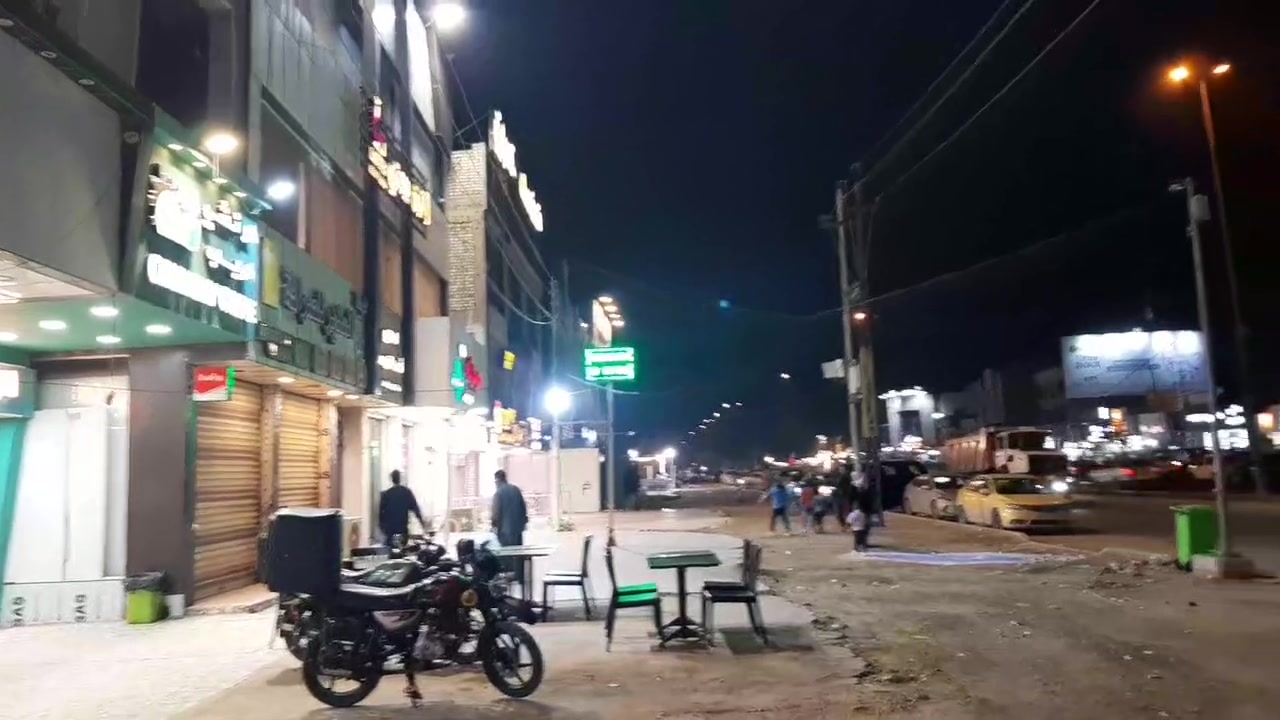 السلام عليكم محل + (شقق عدد٣طابق اول )بالواجه البناية تجاري محتويات الشقة غرفةعدد٢ وصالة وخدمات تصلح شركات ومكاتب او عيادات العنوان بناية على الشارع العام العنوان حي الاعلام شارع قطر الندى قرب جامع عمر مقابل فوج الطوارئ بنايةمطعم فاملي تايم بجانب الحديقة المطعم بناية ركن قرب فرع شركه على الشارع العام للإستفسار الاتصال على الرقم ***********

