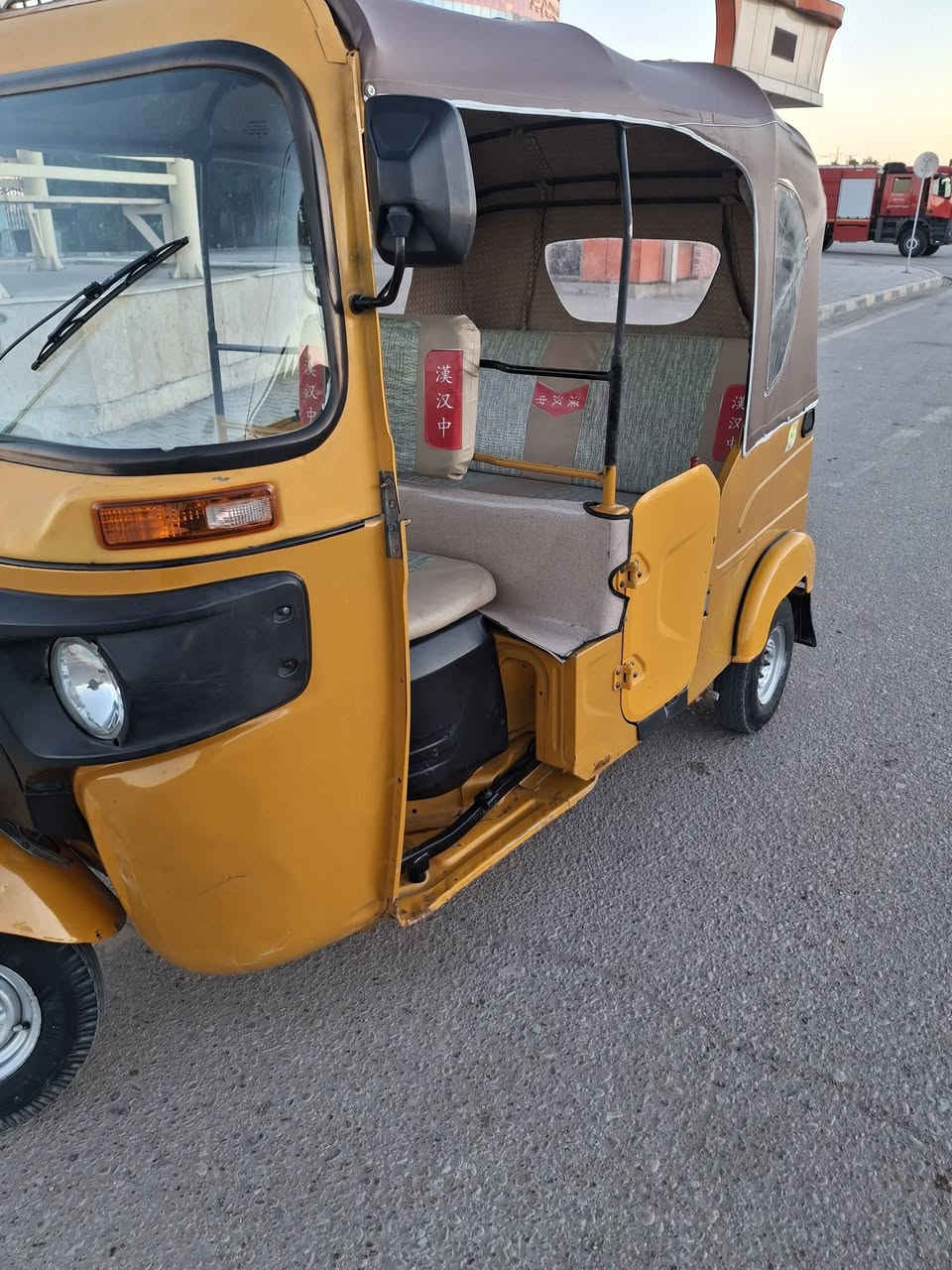 متاح تكتك 21 شهر 5 سنويه تكتك المحرك مفتوح بوشه وبستم فقط الكشره مكفوله السعر 7 وبيه مجال قليل مكاني ميسان حي النداء ***********
