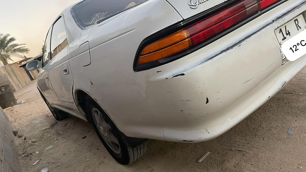 مارك نفخ مديل 1995 رقم بصره سنويه لغاية 27سيارة كفاله كصه ونقل والضربه .
حداديه جديده من طول لطول جام كهرباء شغاله كهربائيات شغاله مابيها نقص كير مكينه كفاله السعر 60 وبيها مجال *********** المكان البصرة
