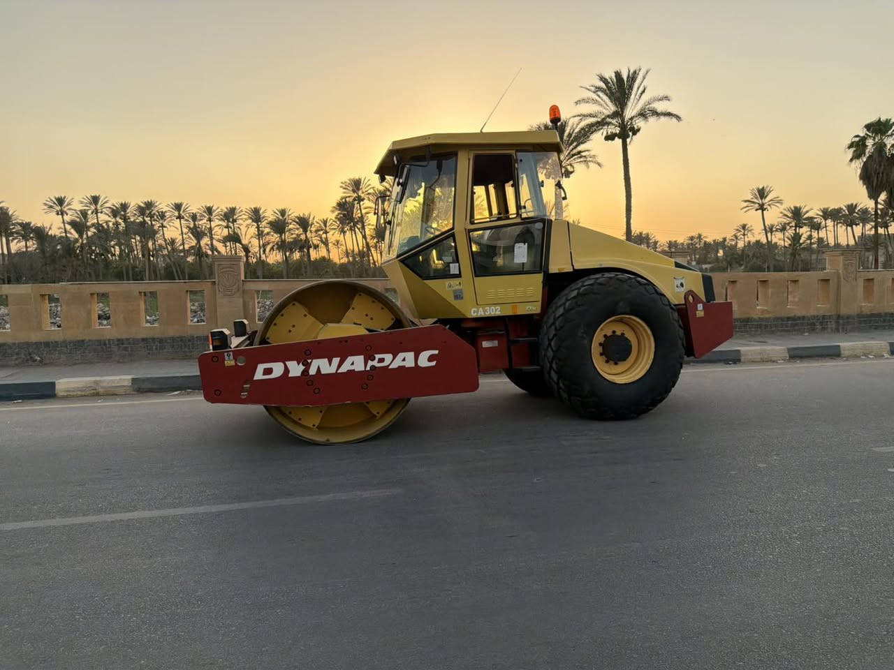 ●  ؛ هراس DYNAPAC 302  بحالة الزيرو موديل 2009 وارد  أوروبا   🇩🇪
●  حاله نادرة ما فيش احسن من كدا  !!! ✅
●  ساعات العمل 2800 تقريبا 
● دهان الشركة الأصلي جميع الاجزاء بحالة الوكاله ✅
● محرك ديزل ، جميع الطلمبات فحص ممتاز جدا 100‎%✅
● / أيوب لتجارة الاليات والمعدات الثقيلة👌
العنوان – ابورواش – القاهرة - مصر 🎯


**إذا كنت صاحب هذا الإعلان وتريد حذفه لأي سبب، رجاءا أرسل رسالة إلى الدعم الفني**