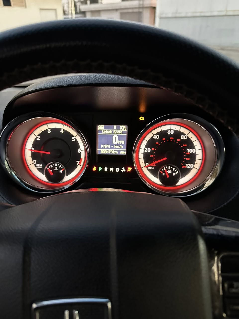 دوج كرفان 2016
فول مواصفات
سياره جديد جديد
كير مكرك مكفول 
فحس هزه سنويه جديد
سياره بي قطعتين نوص 
سعر(147) بي مجال
مكان اربيل ***********
