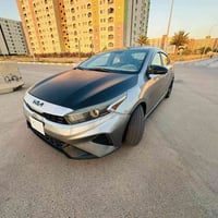 ‏فورتي جيتي 23 رياضي فول￼ من عدى فتحة ‏حادثة موضح امامكم بالصورة سيارة...
