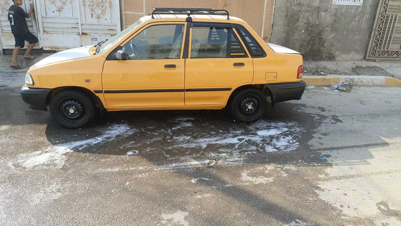 السلام عليكم...
شباب سايب للبيع 
السياره نضيف موديل 2012 
السياره ما ناقصها اي شي 
تريد تحويل تريد مكاتبه مكاني بغداد جسر ديالى القديم 
متواجد على الفيس اتصل بيك خير ودتتدلل 
الرقم *********** /***********
