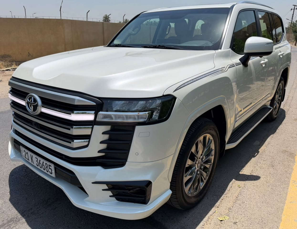 لاندكروز 2023 ساز لمتدد
شاشات خلفي فوول موصفات محرك 4000 تنفس طبيعي 
تحويل مباشر بسمك السياره ماشيه 50 الف حقيقي مكفوله 
عنوان سياره بغداد الاعضميه 
السعر ..63.. قفل ...
***********

