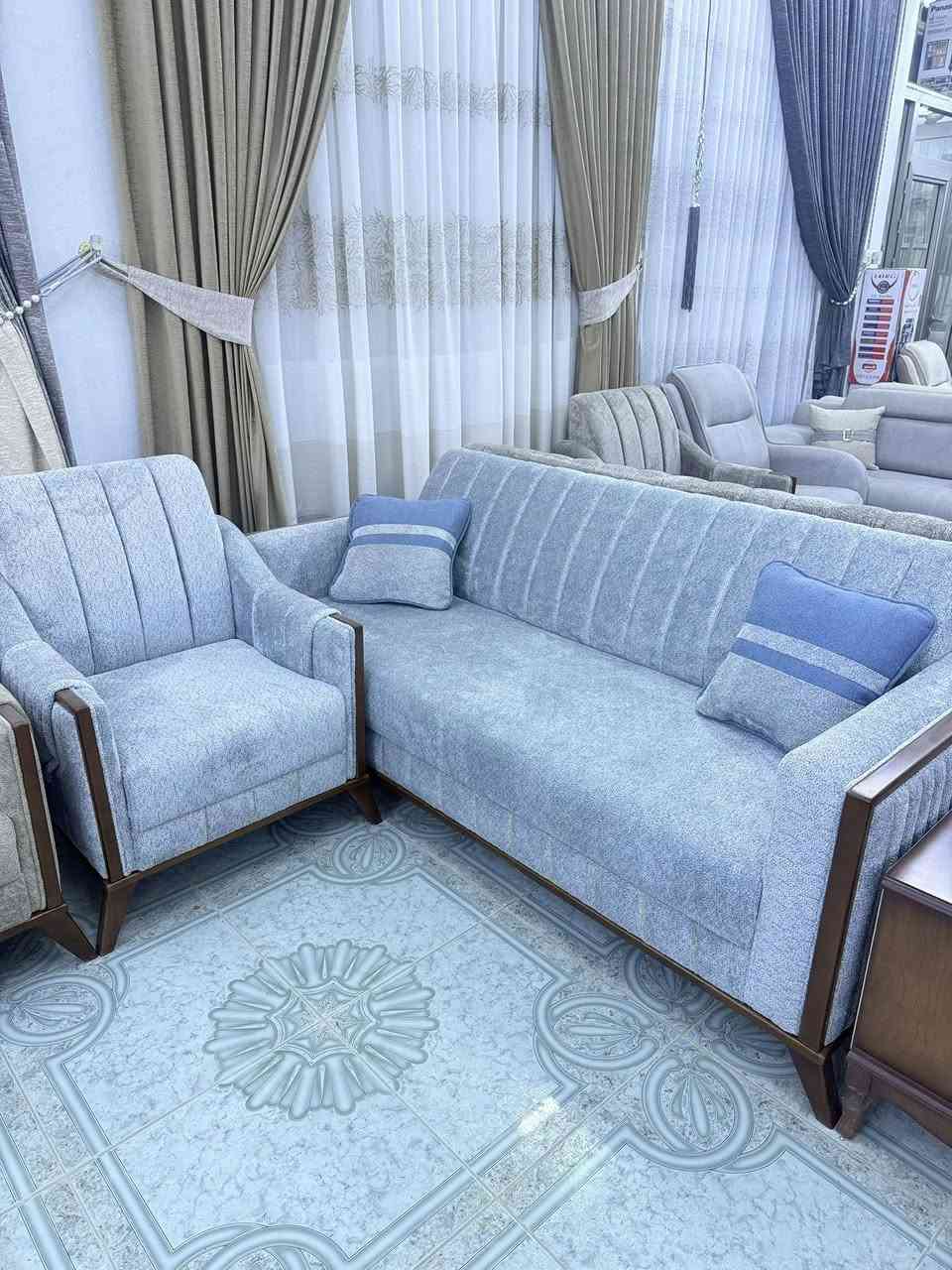 وصول 
 طقم مودرن

يتكون من 10 مقاعد

🏠 العنوان 🏠
هيت- شارع الچري مقابل فرع باب الحاره

للحجز والاستفسار مراسلة الصفحة او الاتصال على الرقم ☎️📞
***********
