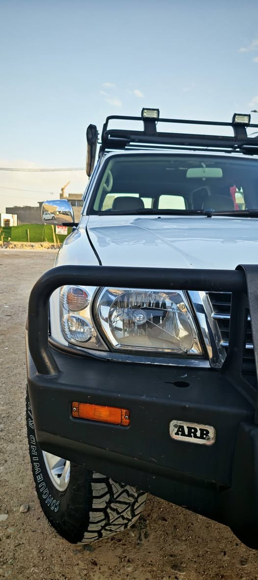 باترول سفاري للبيع
مكينه 4800 كير عادي بلادي
تبريد 3 قطع و ثلاجه و مثبت سرعه 
صدر استرالي اولد مان
دعاميه امامي خلفي سيبايه استرالي arb
مضله جانبيه و بلوجكترات امامي خلفي
سنوركل
درع سفلي من شركه الدرع الصلب
جلكان جانبي
سستم صوت sp audio ايطالي
شاشه اندرويد احسن شي بسوك

السعر 150 وبيها مجال
المكان بغداد الغزاليه
للاستفسار الاتصال على الرقم ***********
