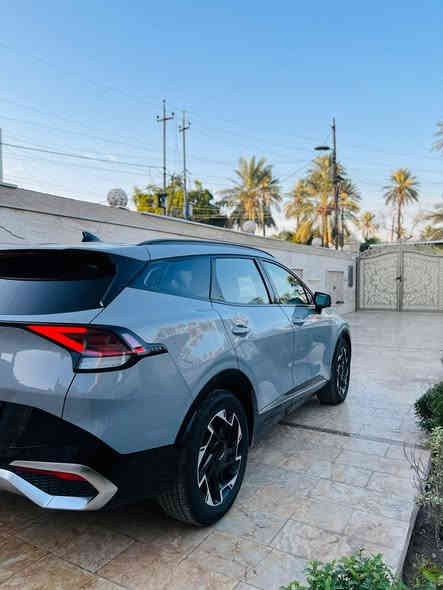 السلام عليكم 😎🔥بيع فقط
كيا سبورتج 2023 وارد امريكي 
صور الحادث مرفقه ب اسفل المنشور 🔻
ترقيم جديد تحويل مباشر ب اسم المشتري 
عداد 64 الف KM
الفئه برستيج 
المواصفات 🔰
محرك 2.5 GDi
بصمه تشغيل وابواب 
كشن السائق خزن مومري 
تشغيل عن بعد 
سقف بونراما 
5 كامرات 360 درجه 
غرفه جلد 
مقاعد حار بارد كهرباء 
صندوك ذكي 
لد امامي خلفي 
حساسات امامي خلفي 
درايف مود 4 وضعيات قياده 
اوتو هولد 
سايد بريك دكمه 
دشبول دجتل كامره مع الاشاره 
كروز سرعه 
رادار 
نقط عمياء
سيستم  سماعت harman
داخل وخارج زينون 
وبعد بيها مواصفات 
📍عنواني /بغداد الكاظميه 
📞***********
