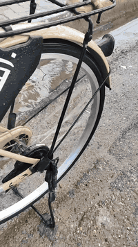 السلام عليكم
بايسكل شركة AB حجم 26 موديل 2022 نضيف حيل شخط مابي 

للبيع شراي تعال خاص او اتصل ***********
