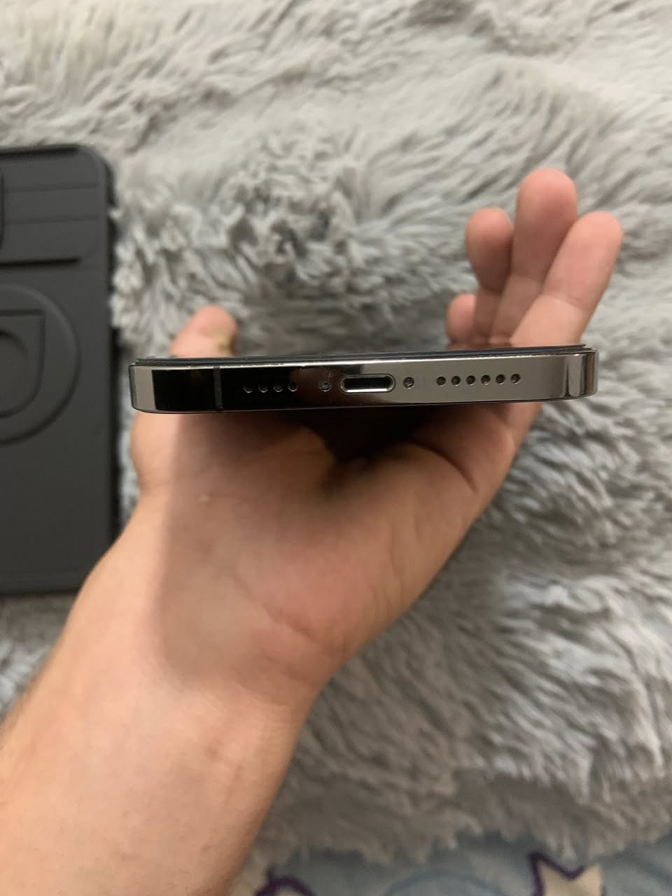 السلام عليكم اخوان 🤝
ايفون 12 pro max 📱
ذاكره 256gb💽
بطاريه 100‎%‎🔋
الشاشه OLED🖥️
فيس ايدي شغال ✅
كامرات الجهاز شغاله✅
فرمت حدث ✅
الجهاز اخر تحديث ✅
لون الجهاز بحري 🌊
و ال 12 PRO MAX معروف ميحتاج احجي بي جهاز عملي و قوي ✅
الجهاز نضافته 99‎%‎✅
و كلشي بالجهاز شغال ✅
السعر 375💵
مكاني بغداد الدوره 📍
للستفسار اكثر تفضلو خاص او اتصلو على الرقم ✅
***********
الرقم بي واتساب ✅
اخوان الي ميعجبه السعر ليعلق لان الجهاز جديد اكو حتى ب 100 الف بس كلشي بفلوسه ✅
اسف على الاطاله و شكرآ🌹
