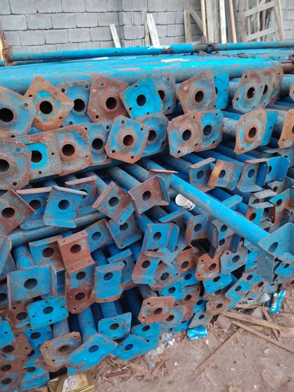 السلام عليكم
جكات للبيع حاضن حرفQ ثقيل نظيف جداً
***********
