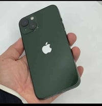 iPhone 13 عادي  لونه مثل ماموضح ب الصورة   🔴بطارية 85 بلادي   🔴 ذاكرة ...