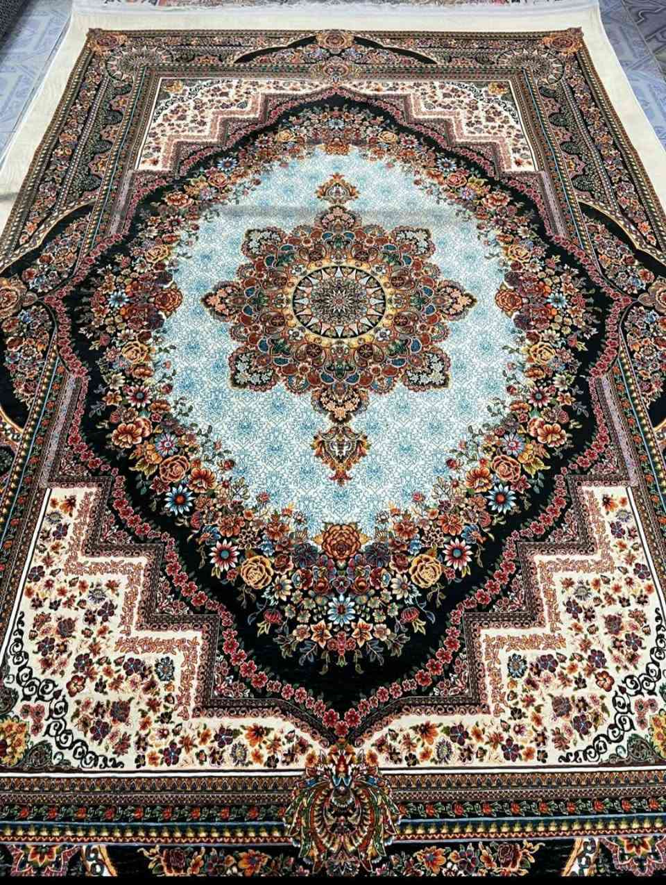 🪬( القمة  )🪬
‏‎ 🌸اجمل واجود انواع المفروشات 🌸 
‏‎ 💐 تجدونها في مفروشات القمة 💐
👈لنا الابتكار والتجدد و تركنا لغيرنا التقليد 👉 
‏                 🛍🛍
‏                       👈 RQ 👉
لبيع السجاد والموكيت وكافة انواع المفروشات
  ‏         🇹🇷تركي / 🇮🇷ايراني/🇨🇳صيني

جديد مفروشات القمة  👇
كلاودي 2x3 نقش كاشان 

👇
للاستفسار 
للتواصل الاتصال على الرقم  ***********👈📲 

‏ او مراسلتنا والتواصل معنا على نفس الصفحه👈 💻

أوقات الدوام 👇
يبدا ألعمل  الساعه 8.30_ 12.30  صباحاً 
وينتهي ألعمل الساعه 10.30 ليلا 🕓
ملاحظه: يوم الجمعه عطله لايوجد دوام

العنوان / السماوة . حي الزهراء . شارع صيدلية العراق 

🇮🇶🇮🇶🇮🇶🇮🇶🇮🇶
‏‎ ملاحظه : لايوجد لدينا فرعاً اخر
