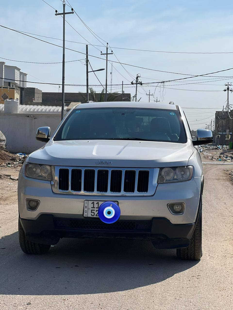 سلام عليكم سياره جيب 2012 امريكي كلين كفله عامه من كلشي رقم بغداد  تحويل ثاني يوم سياره جديد احله من صور السعر 170وبيه مجال شراي  يتصل  *********** مكلف بل نشر
