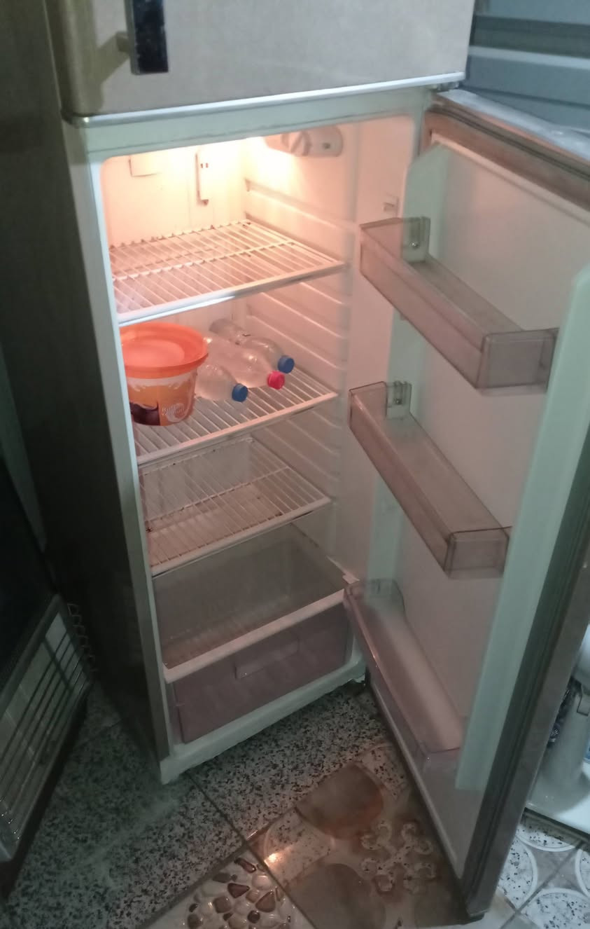 للبيع ثلاجه النوال حجم 14 قدم شغاله تجميد فول وبيها ضمان العنوان حله ابو غرق


**إذا كنت صاحب هذا الإعلان وتريد حذفه لأي سبب، رجاءا أرسل رسالة إلى الدعم الفني**