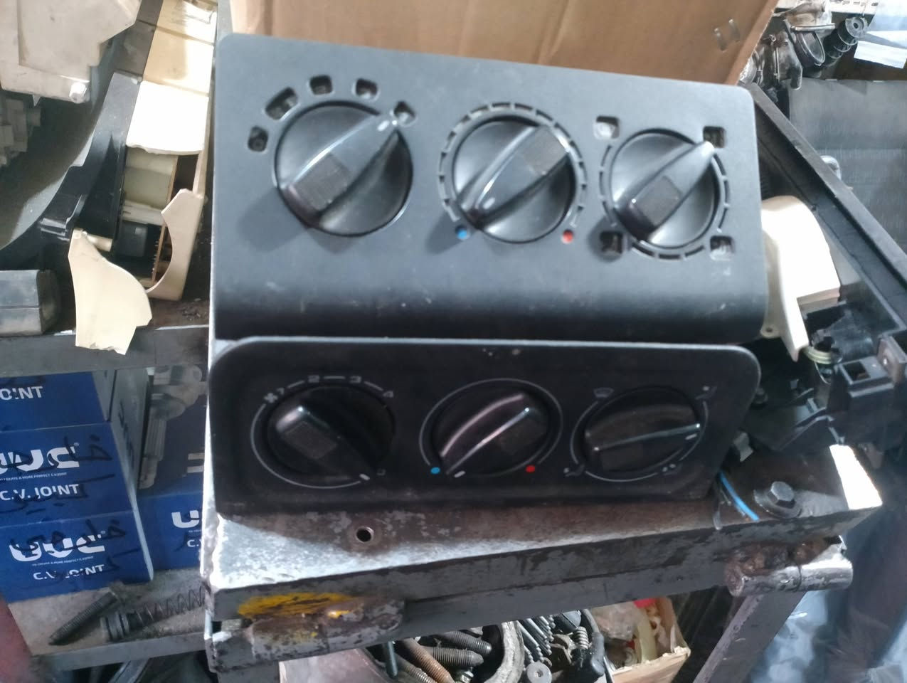 يتوفر قاعده تحكم التدفيه(كولف نفخ وعظم او باسات) مال وارد الماني 🇩🇪 تواصل واتساب
0751878879
***********
