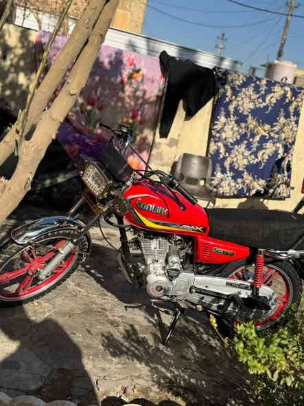 اسلام عليكم دراجه أيراني سيفان موديل 2022 الدراجه خير منّ الله مثل ماشوف بل صوره الدراجه كله شغاله عوزه بس دكهمه مال سلف واكفه الدكمه الدراجه نكره عارضه 550 وبيها مجال حك الجيه مكان بغداد مدينه الصدر /الرقم/***********/متواجد فقط واتساب
