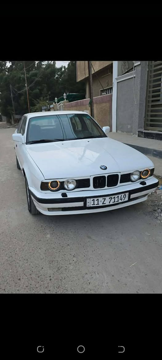 سلام عليكم بي ام 525 مديل 89  رقم بغداد بسمي سياره كامله من كلشي نقص بس تبريد  مصبوغه حزام جماليه كير اتو محرك مفتوح السعر 53
مكاني بغداد الشعب موبايل ‏‪***********‬‏
