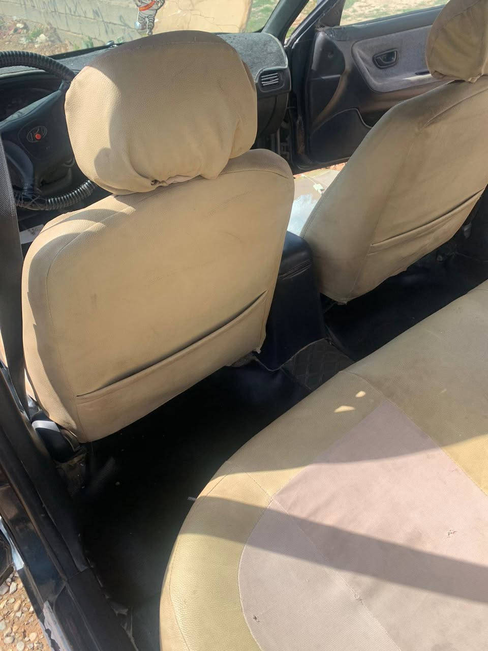 السلام عليكم سوناتا تو للبيع موديل 94 كير جديد صدر امامي جديد داخلها نضيف كلش كهربائيات كامله بلاد تدفة نار تبريد كامل بس ما مربوط ماعرف شبيه مكينه بيها بخار بس ماتنقص ولاقطره شرط سنوية لنهاية 26
سعر 37 وبيها مجال 
رقمي ***********
