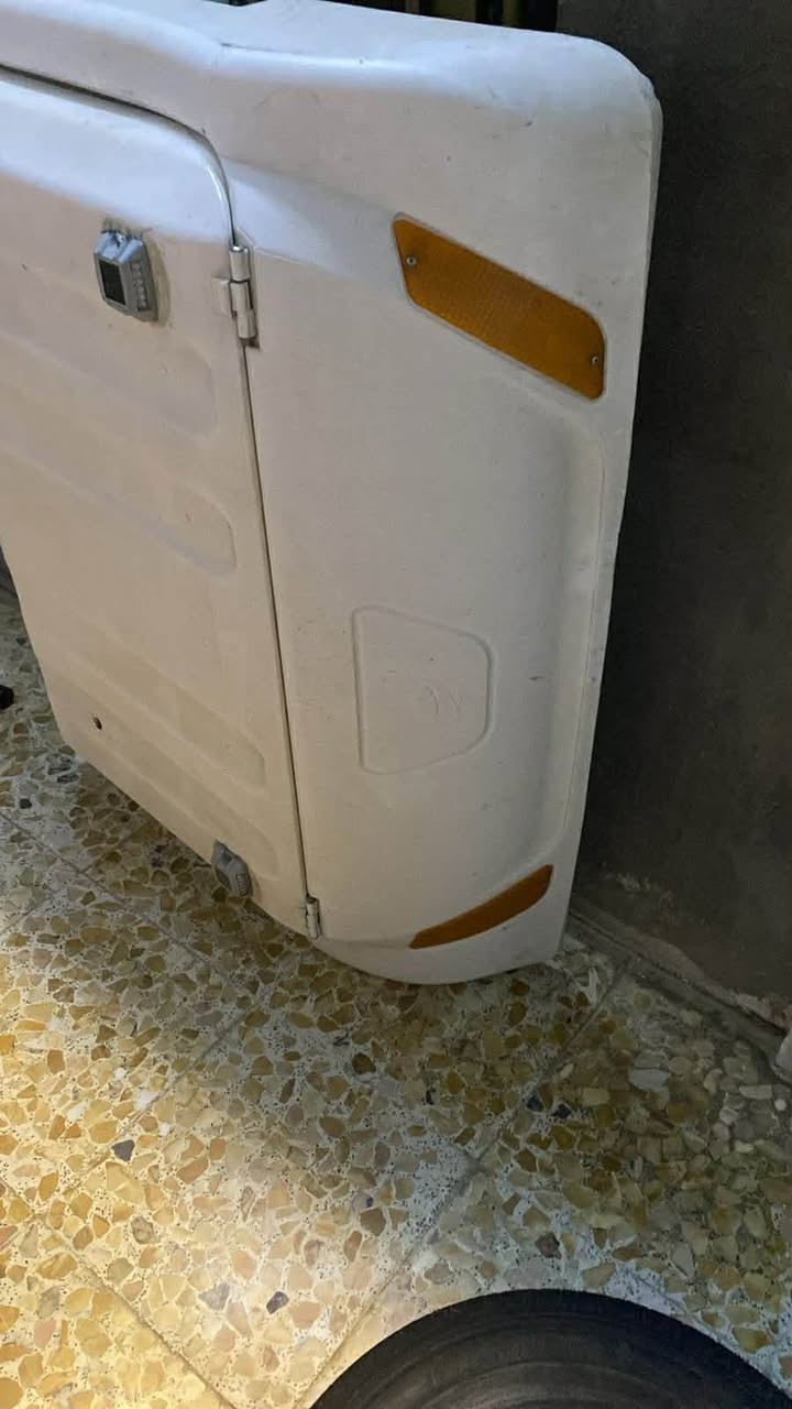 سلام عليكم غراض كيه فحل محجر غلاف بدي  كاسحه ***********
***********
