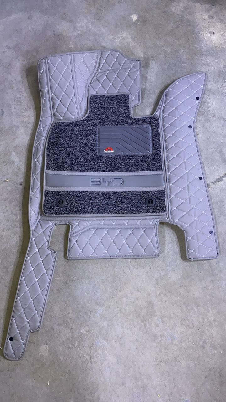 ㊙️مركز نضير اختيارك الافضل ㊙️
دوسات أرضية للسيارة (فرشات) مصممة لتوفير حماية شاملة بأناقة. كامله 
طبعا يجي تخم كامل مع فرشة الصندوق 
التصميم: مصنوعة من جلد البولي يوريثان المتين مع نمط خياطة ماسي ومزودة بقطعة سجاده نوع موكيت قابلة للإزالة في المنتصف لمزيد من الراحة.
الميزات: تتميز بأنها سهلة التنظيف، ومقاومة للانزلاق، وتوفر حماية عالية لأرضية السيارة.

تجي بعده الوان 
               واضحه بالصور اسفل المنشور 

👇👇👇👇👇
العنوان : بغداد -حي اور - قرب فلكة صباح الخياط - الشارع المودي الى جامع الفردوس 

للاستفسار 👇👇
‏📞***********
‏📞***********
