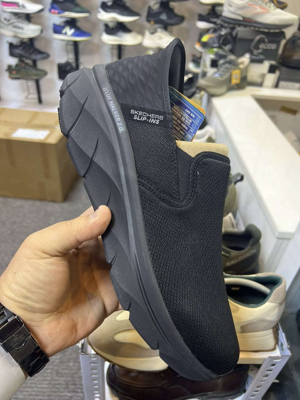 سكجر وكاله جديد اورجنال مع الكارتون حديث 25  فيكان مصنوع من مواد نباتية طبيعية 

…………. قياسات المتوفره 43 و46.


**إذا كنت صاحب هذا الإعلان وتريد حذفه لأي سبب، رجاءا أرسل رسالة إلى الدعم الفني**