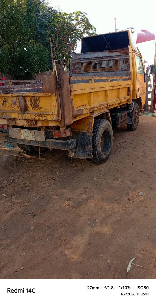 كنتر عظم للبيع  تخم تاير نظيف مكان دوني قضاء الشاميه السعر 70 وبيها مجال الشراي فقط سياره جاهزه كل شي ما بيها كفال94078 078078
