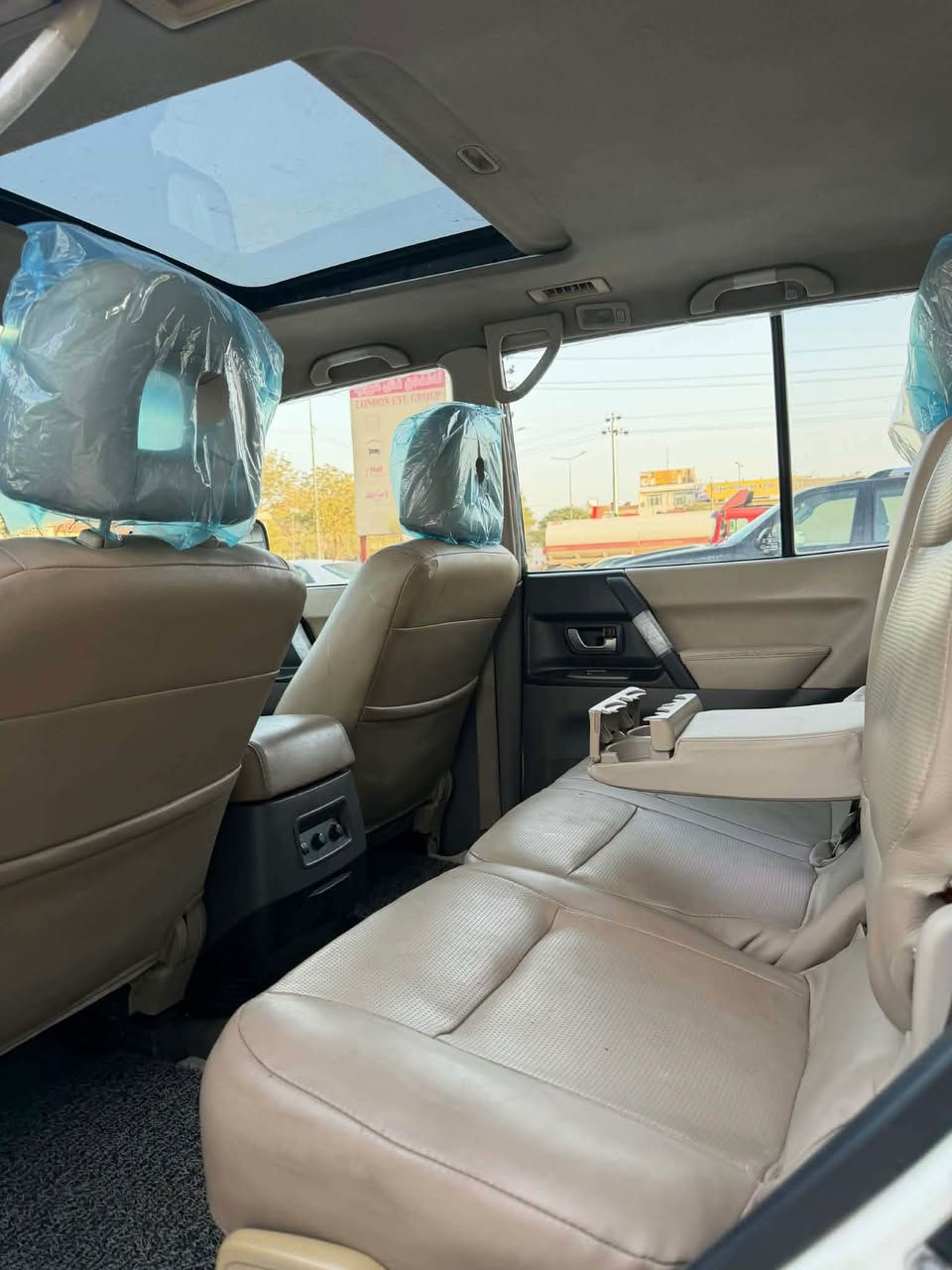 باجيرو 2006 فول مواصفات حبتور دبل اكسل ماينزلق تحديد سرعة تبريد مركزي 3 مقاعد 💺 كوشن سلايت ثلاجة كوشن جلد وكهرباء لايت زينون بلادي 6 سيدي بلادي اريال كهربائي 4 تايرات جديدة صدر جديد گير ومكينة واكسل بشرط سنوية جديدة بدون صبغ بگد پاكيت جمارة بي كارت ﮼كل﮼ الجسم على الشركة بشرط تحويل الوكالةرقم سليمانية رقم وسنوية جديدة 
ر
سعر 112$ومعاملة 
مكان:كلار 
***********

باجيرو 2006 فول موصفات حبتور 
ده بل اكسل دزه خليسك تحديد سرعه تبريد مركزى 3 ريز كوشن  سلايت سلاجه كوشن جلد و كاره با 
لايت زينون بيلادى6 سيدي اريال كاره باي 4 تاير تازه صدرى هه موى تازه يه  گيرو مكينه و اكسل بشرت بي بوياخ  اوه نه ى يه ك باكت جگه ره كارتى هه يه 
هه مو كيانى له سه ر شريكه يه 
ره قم سليماني ره قم و سنوي تازه يه شرت تحويل وه كاله 

112$ معامله 
شوين كلار 
*********** كالار, السليمانية
