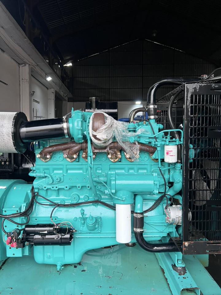 Cummins 5.5
400KVA
***********
***********
