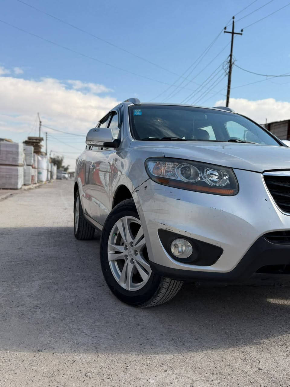 السلام عليكم
للبيع سنتافي 2010
 رقم بغداد سنويه  بأسمي  وارد خليجي 6 سلندر فور ويل
ضررها الجاملغ الأيمن مصلح ومصبوغ والباقي مكفول 
ماشي 170
صدر . تخم تاير.  مكينه كير كله مكفول
ب145وبيهه مجال للشراي
***********
